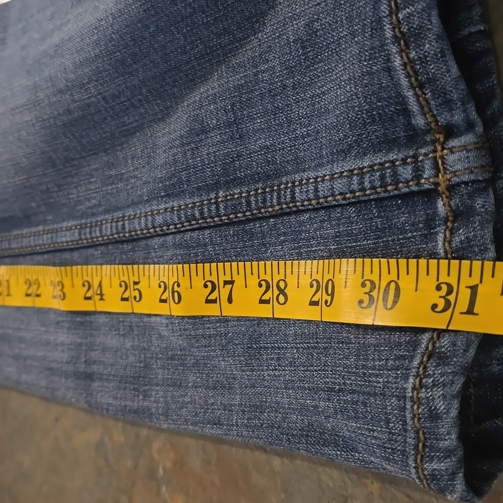 Wrangler Boot Cut Size 5/6 X 32 Jeans - Picture 6 of 7